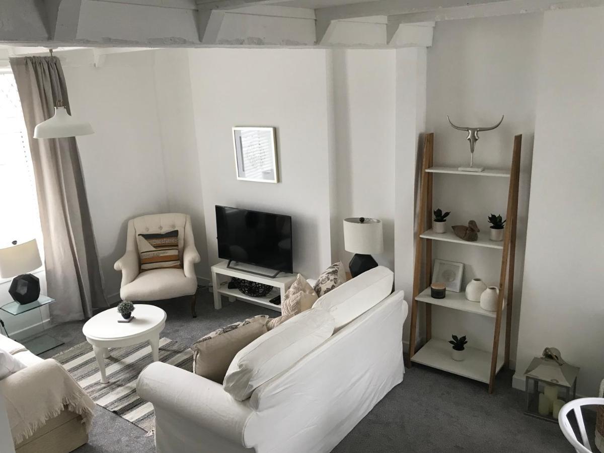 Starbuck Cottage Rudry Esterno foto